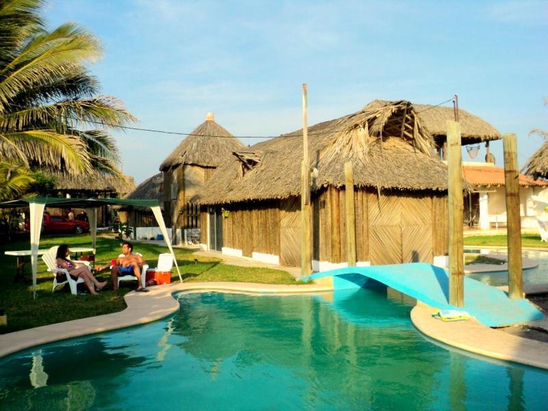 Отель Cabanas Pie De La Cuesta Коюка Номер фото